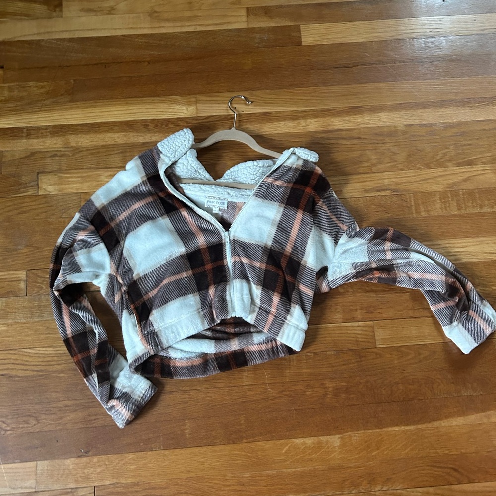 Fall zip up